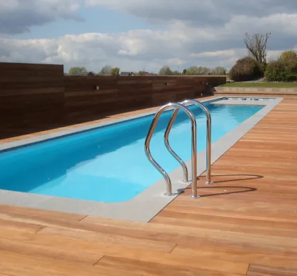 Piscine intérieure